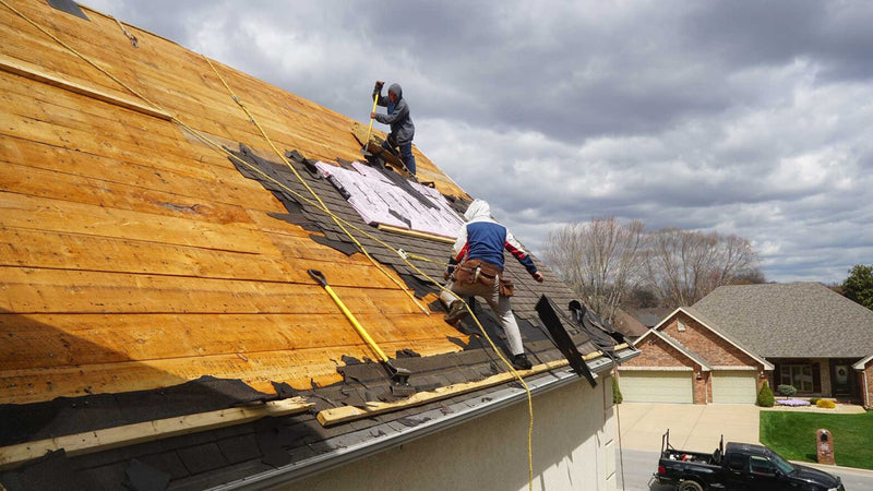 How Seasonal Weather Impacts Your Roof Throughout the Year